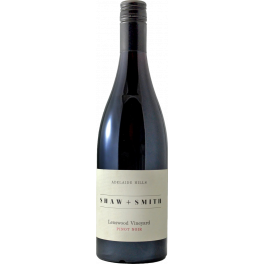 Shaw and Smith Lenswood Pinot Noir 2021